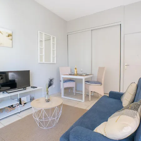 Studio Baccara By Interhome